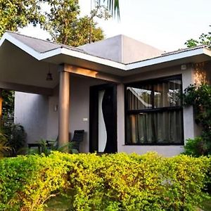 Kingfisher Resort